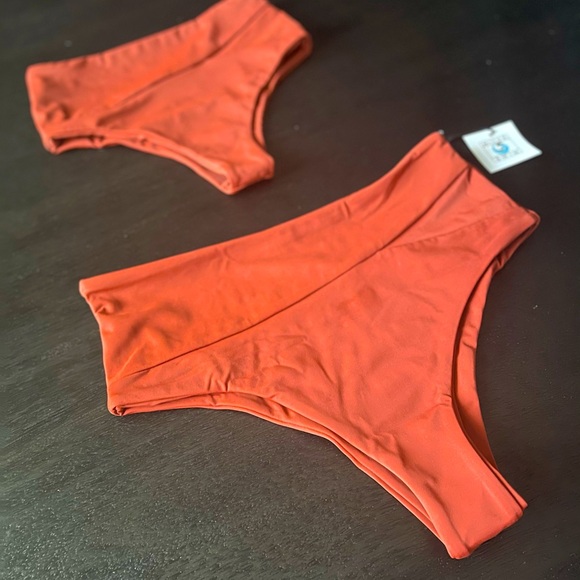 Mieuxswim.com, a small & exclusive
luxury brand, a new aesthetic to swimwear. - Picture 9 of 16